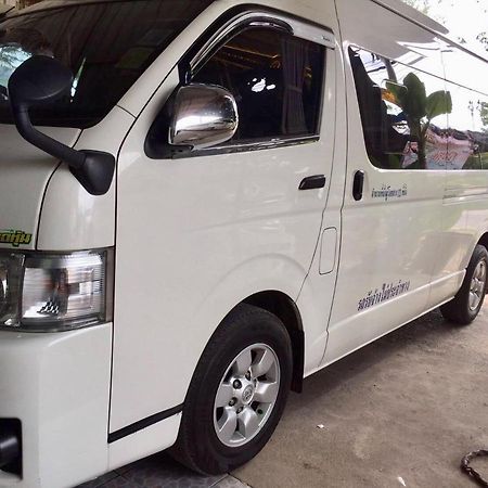 You In House Urt Surathani Airport Surat Thani Buitenkant foto